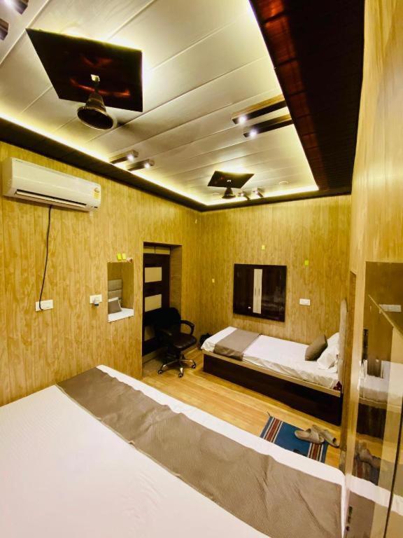 Namo Guest House Only For Indians Βαρανάσι Εξωτερικό φωτογραφία