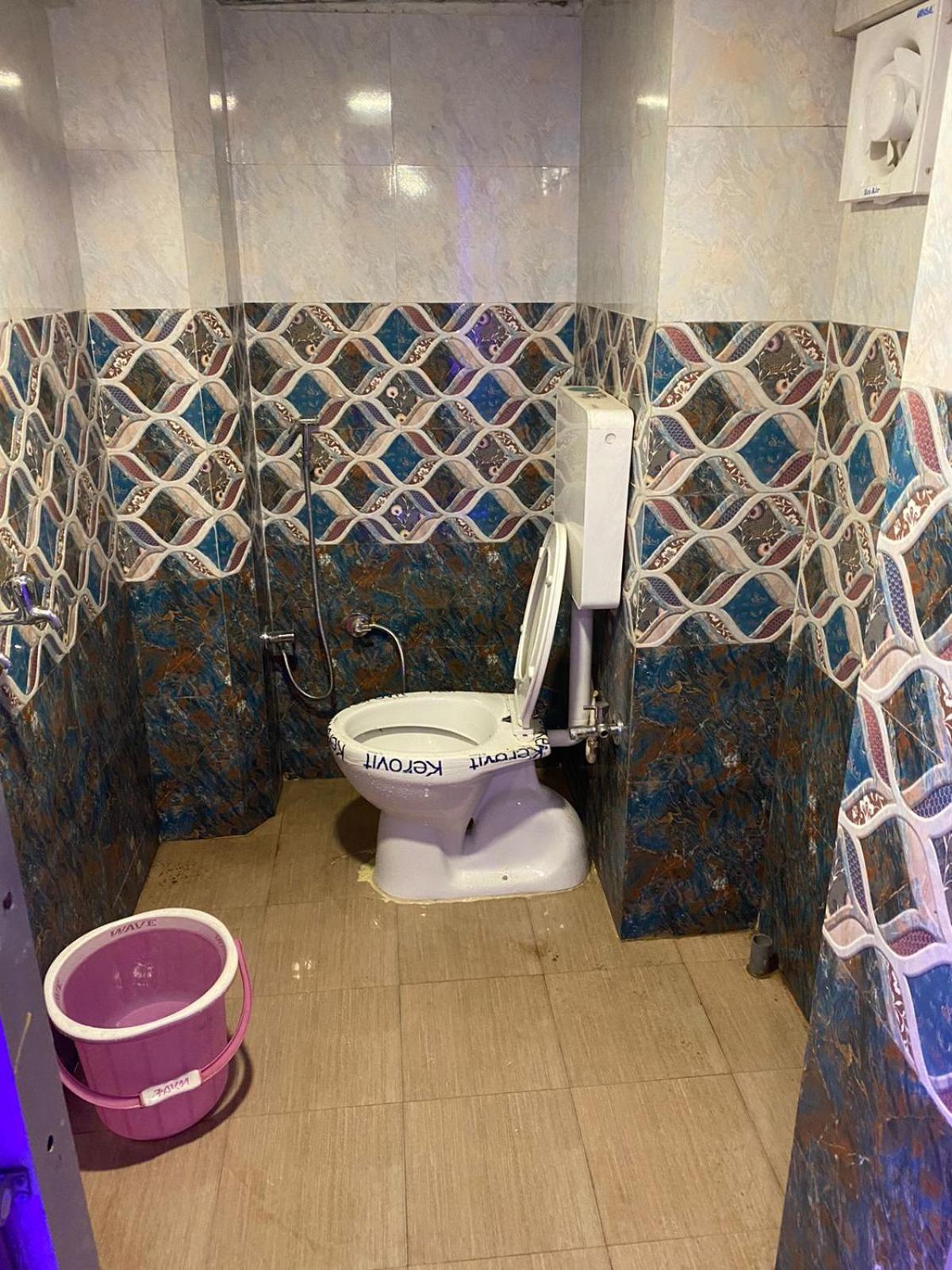 Namo Guest House Only For Indians Βαρανάσι Εξωτερικό φωτογραφία
